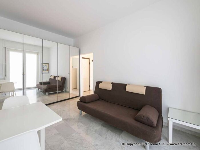 Appartamento monolocale in affitto in corso Lodi, Lodi Brenta, Milano