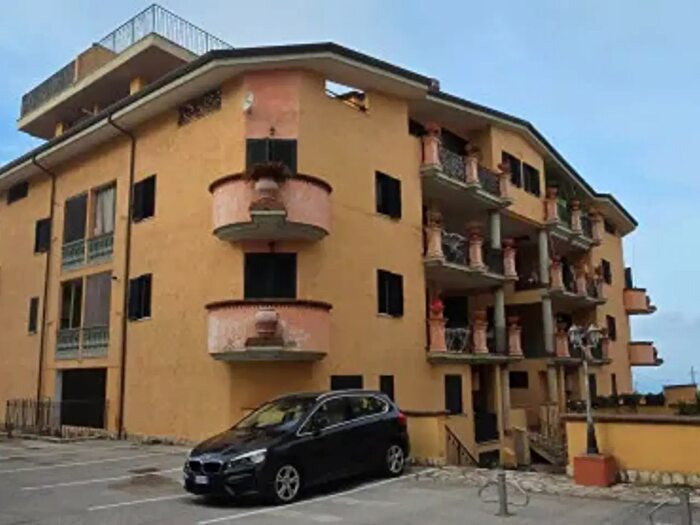 Appartamento quadrilocale in vendita in Contrada Lazzaretto a, Ortona