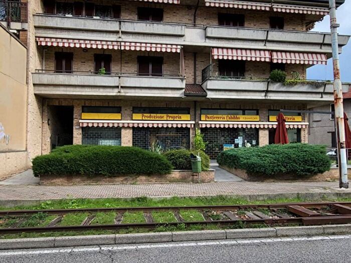 Appartamento trilocale in affitto in Via Giuseppe Garibaldi, Desio