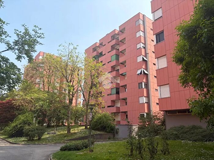 Appartamento trilocale in vendita in Via Antonio Cechov, Milano
