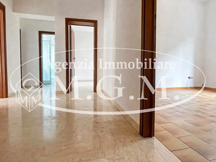 Appartamento con 5 locali in vendita in Pontedera