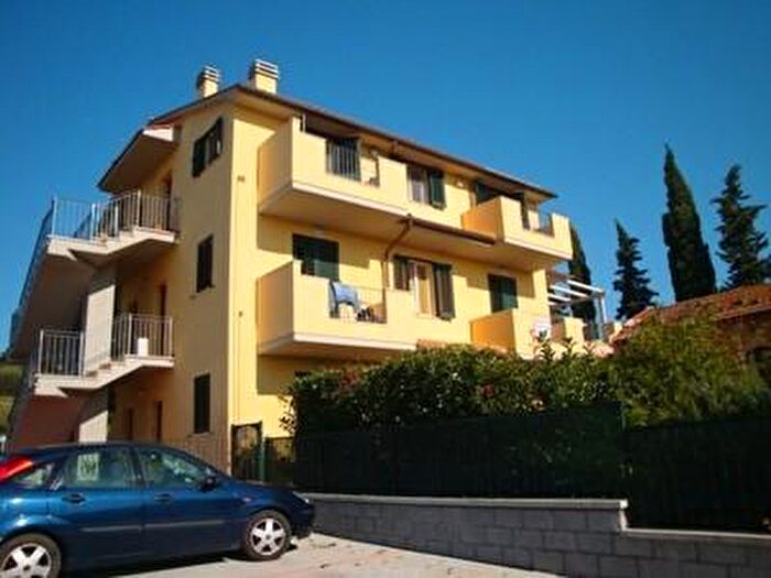 Appartamento trilocale in vendita in Rosignano Marittimo