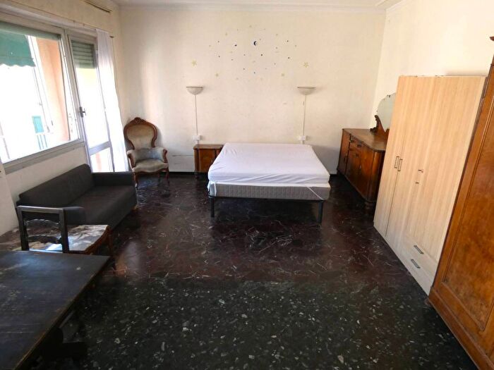 Appartamento con 6 locali in affitto in Via Giuseppe de Paoli, San Fruttuoso, Genova