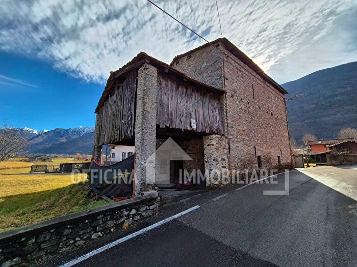 Casa bilocale in vendita in Via Gere, Cosio Valtellino