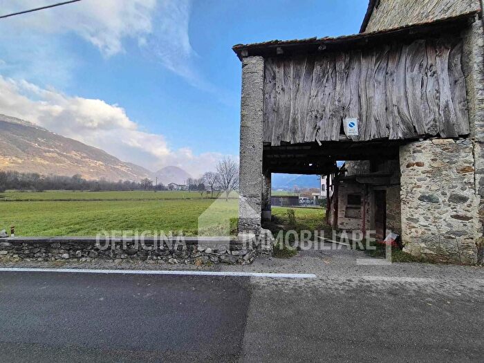 Case in Vendita e in Affitto - 2