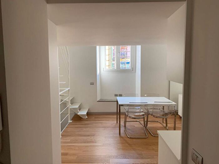 Appartamento trilocale in affitto in Viale Abruzzi, Buenos Aires, Milano