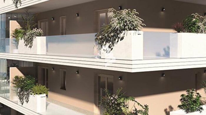 Appartamento trilocale in vendita in Via Alessandro Santini, Roma