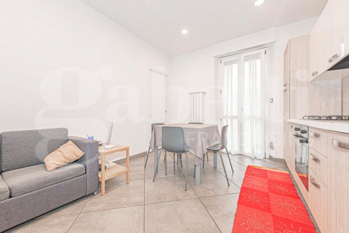 Appartamento bilocale in vendita in Via Arnaldo da Brescia, Torino