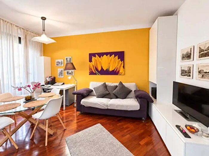 Appartamento bilocale in affitto in Via Lomellina, Milano