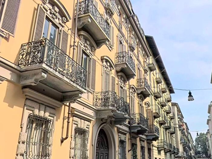 Appartamento bilocale in affitto in Via Giovanni Camerana, San Secondo, Torino