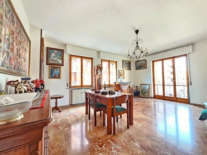 Appartamento quadrilocale in vendita in Via Alberto Migliardi, Nizza Monferrato