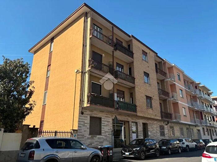 Appartamento trilocale in vendita in Via Giuseppe Verdi, Collegno