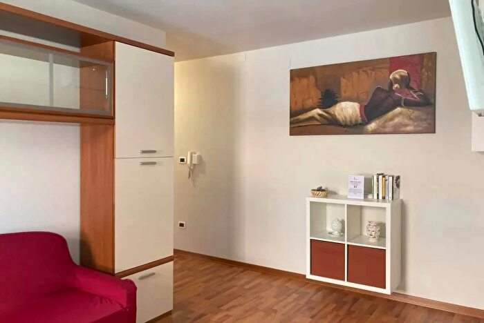 Appartamento monolocale in affitto in Via S Marco, Trieste