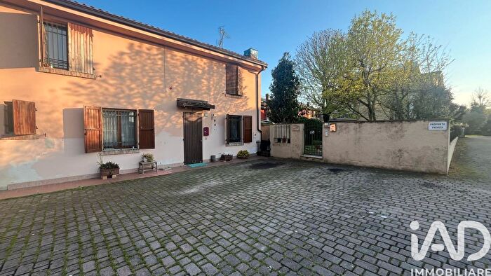 Casa trilocale in vendita in Via per Modena, Finale Emilia