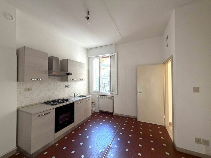 Appartamento trilocale in affitto in via della Grada, San Felice, Bologna