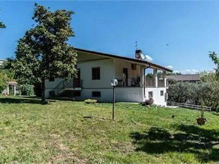 Casa con 7 locali in vendita in Strada per Chiampore F, Muggia
