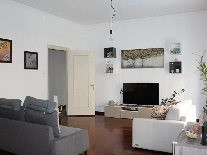 Appartamento con 5 locali in affitto in Via Luigi Pirandello, Palermo