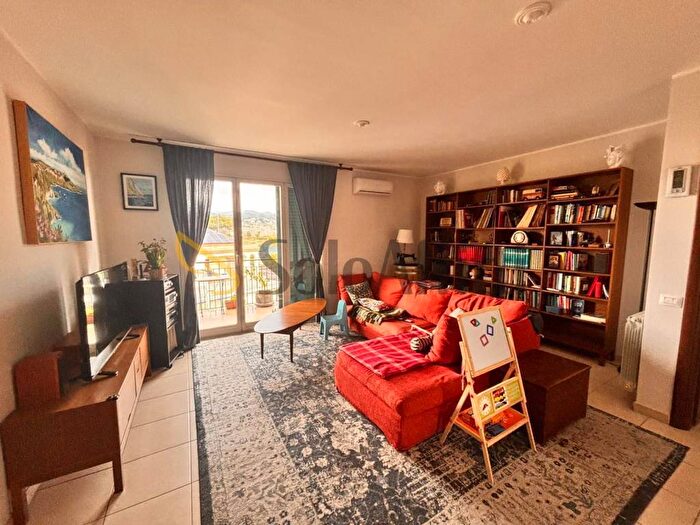 Appartamento quadrilocale in affitto in Via Caruso, Centro, San Giovanni la Punta