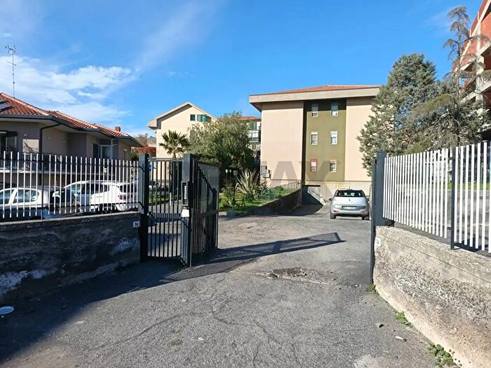 Appartamento quadrilocale in vendita in Via Cairoli, Belpasso