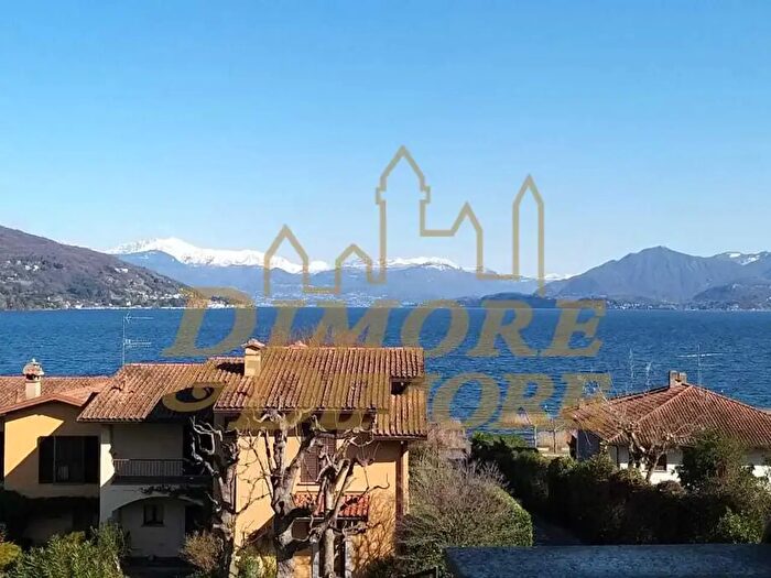 Appartamento con 6 locali in affitto in Via Alberto, Ranco