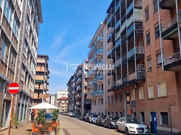 Appartamento quadrilocale in vendita in Via Giacomo Franchi, Pavia