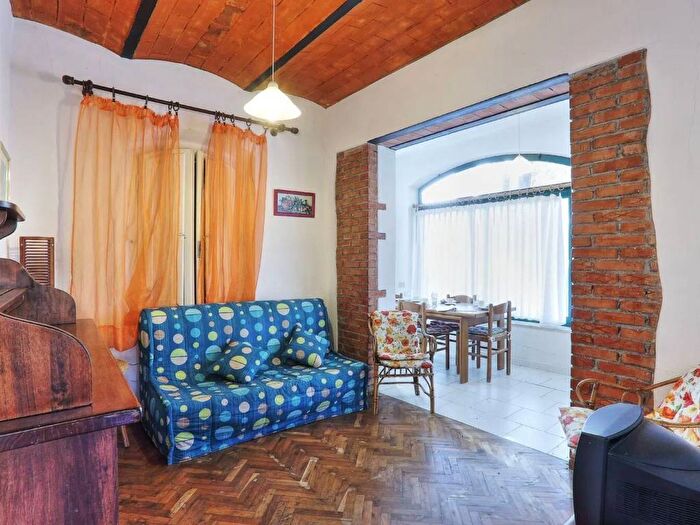 Appartamento quadrilocale in affitto in Via Tripesce, Mazzanta, Rosignano Marittimo