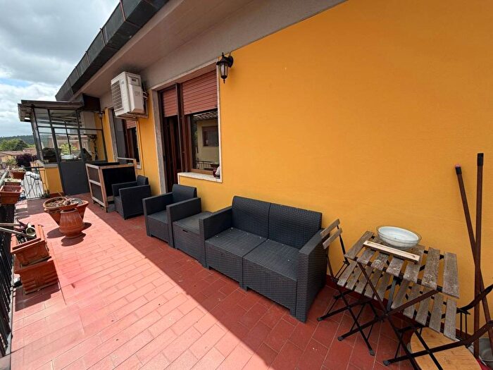 Casa quadrilocale in affitto in Via Virgilio Rovai, Centro, Montelupo Fiorentino