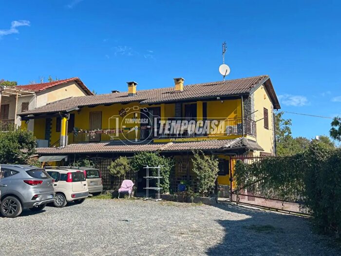 Casa con 6 locali in vendita in Via Merlino, Sangano