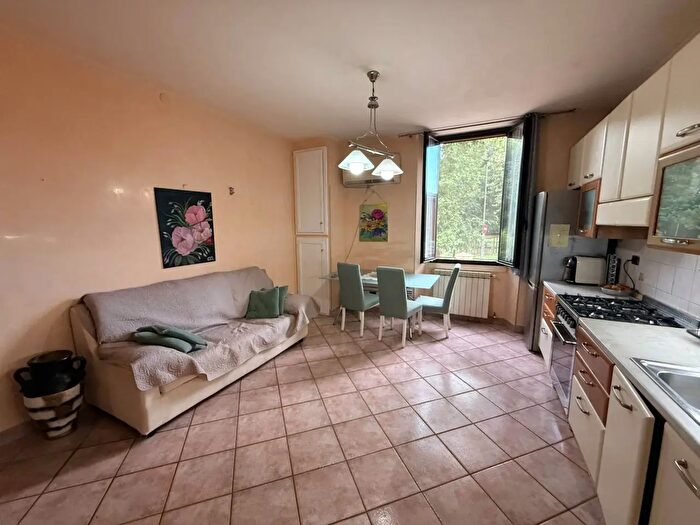 Appartamento trilocale in vendita in Poggio Rusco