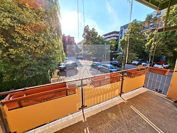 Appartamento quadrilocale in vendita in Via Bergamo, Padova