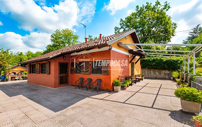 Casa quadrilocale in vendita in Strada del Cervo, Chieri