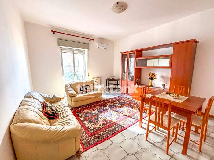 Appartamento con 5 locali in vendita in Viale Santa Panagia, Siracusa