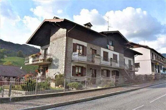 Appartamento bilocale in vendita in Via P Bonaldi, Serina