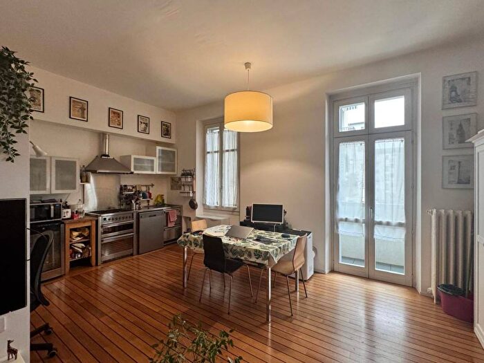 Appartamento bilocale in affitto in Via Carlo Farini, Farini, Milano