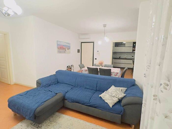 Appartamento trilocale in affitto in Via Papa Giovanni XXIII, Serenella Cascina Selmo, San Giuliano Milanese