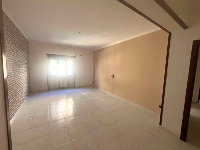 Appartamento quadrilocale in affitto in Via Alcide De Gasperi, Centro, Casoria
