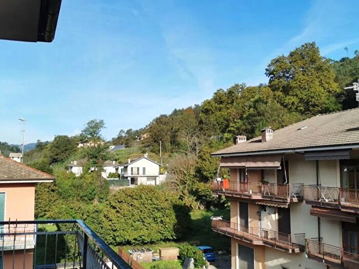 Appartamento con 5 locali in affitto in Via Pian Degli Alberi, Centro, Cicagna