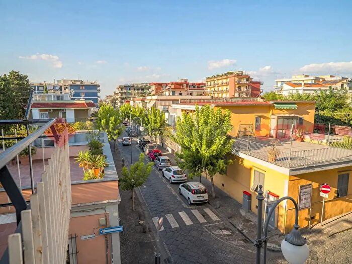 Appartamento con 5 locali in vendita in Via Malta, Portici