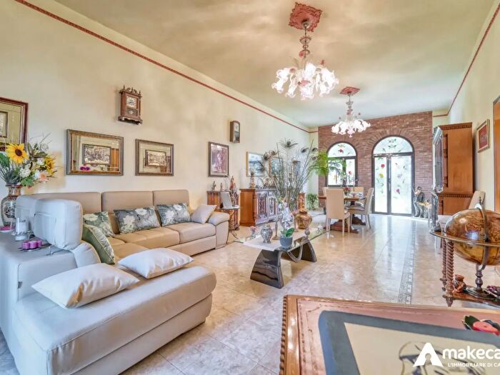 Casa con 5 locali in vendita in Via Jan Palach, Segrate