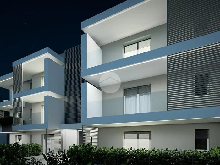 Appartamento bilocale in vendita in Via Crodarolo, Sarnico