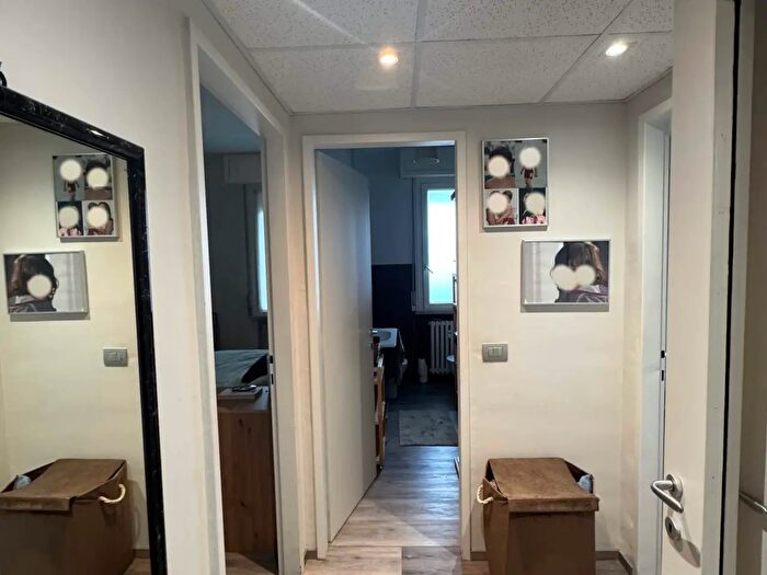 Appartamento trilocale in vendita in Via Alexander Fleming, Parma