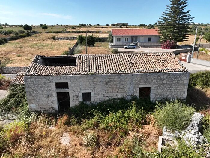 Casa in vendita in Via Vanella, Modica