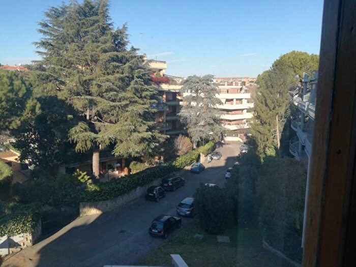 Appartamento quadrilocale in affitto in Via Aurelia, Gregorio VII Piccolomini, Roma