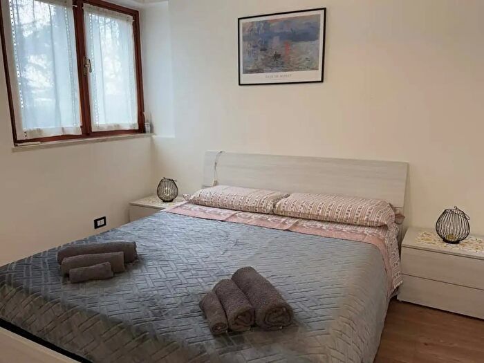 Appartamento monolocale in affitto in Piazza Castello, Sirmione