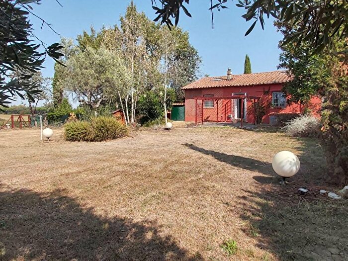 Casa quadrilocale in affitto in Via Appia Antica, Capannelle Statuario, Roma