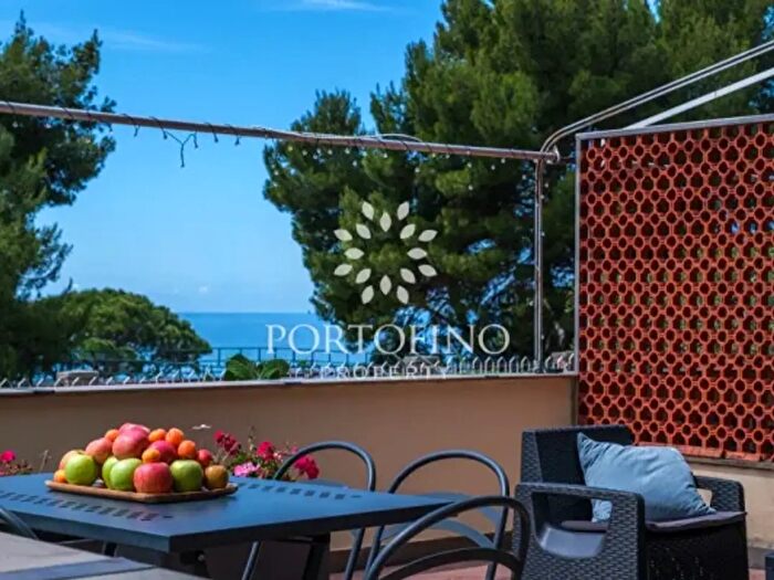 Appartamento con 5 locali in vendita in Via Emanuele Pontiroli, Bogliasco