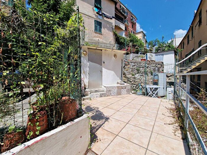 Appartamento quadrilocale in affitto in Via Posalunga, Borgoratti, Genova