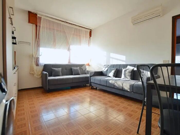 Appartamento bilocale in vendita in Via Carlo Vizzotto, San Dona Di Piave