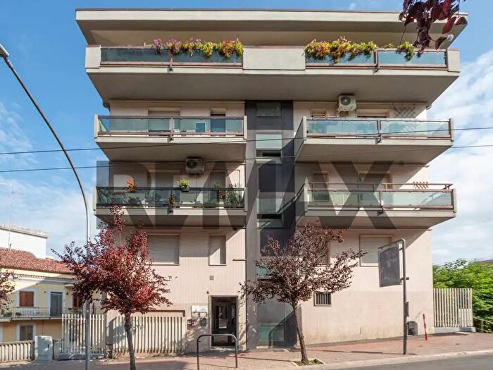Appartamento trilocale in vendita in Via Madonna degli Angeli, Chieti