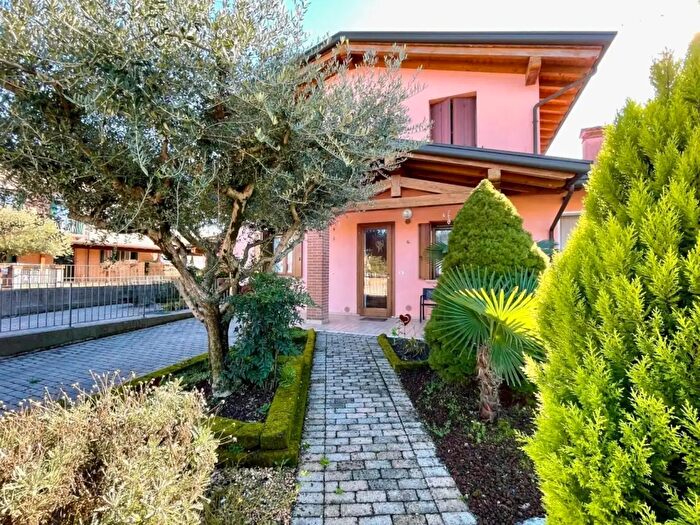 Appartamento trilocale in vendita in San Vito Al Tagliamento